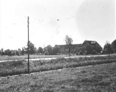 Boerderij "Vee en Veenzicht", gezien vanaf Amsterdam.
