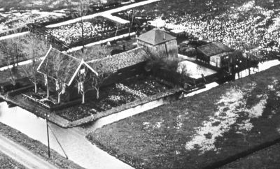 Boerderij van J. Haring, Lange dwarsweg A 177
