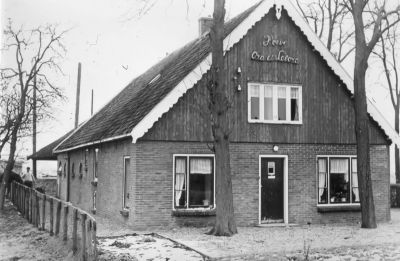 Boerderij "Ora et Labora", van W. Th Hesp, Amstelweg 2 Ouder-Amstel
