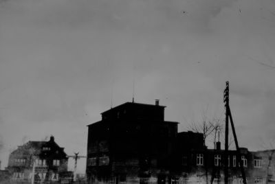 De verbouwde en uitgebreide fabriek van Sluis (1932)
