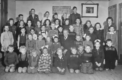 Zondag's school kinderen met leiding
