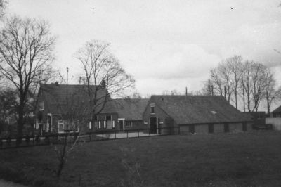 Boerderij "Elders Rust", t'Gein 33
Bewoond door Berkelaar, Th Roozenboom en als laatste veehouder H. Nagel.
