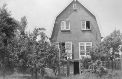 Woonhuis Braam
Woonhuis Braam, achteraanzicht stond op huisnummer 67.
 Is circa 30 jaar bewoond geweest tot de sloop door de fam. Braam.

