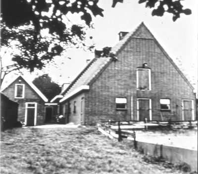 Boerderij "La Bonne Esperance", achter op het erf
