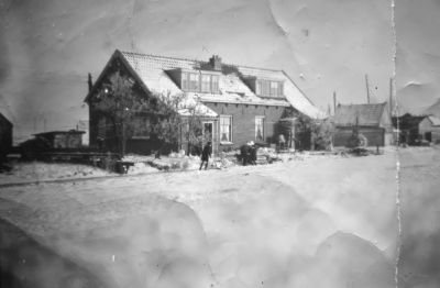 Achterkant woning C. van de Hulst.
