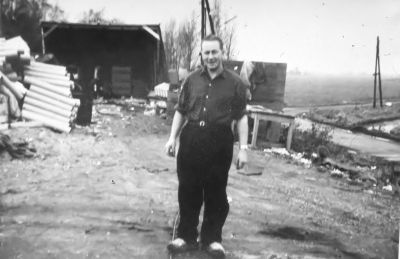 Bij Meindert van de Brink. Boelekamp, met rechts de Lange Dwarsweg.

