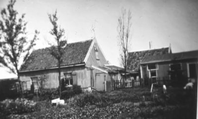 Woning van de familie Spronk, dit was het laatste huis op de kaai.
