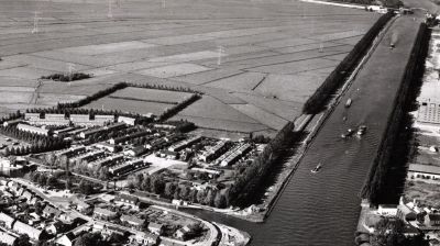 overzicht Driemond
Iets meer Amsterdam-Rijnkanaal dan op DLF12
Keywords: Driemond overzicht;Amsterdam-Rijnkanaal