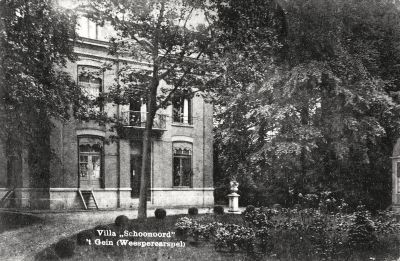 Otten, fabriek veevoeder en olie
Woning familie C. Otten en fam. Kreuger.
Keywords: Geinbrug;Driemond;Otten,veevoeder;olie;Schoonoord