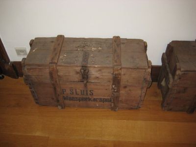 P. Sluis, fabriek pluimvee-, vee- en vogelvoeder 
Een transportkist voor eieren. Ook hier is Sluis 'Weesperkarspel".
Keywords: Geinbrug;Driemond;Sluis,pluimvee;vee;vogel;voeder;transport