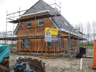 Maanhof/Droomzone
Middelste huis noordzijde, zijgevel (foto's vanaf GNW053).
Keywords: Maanhof;Droomzone;Driemond;Geinbrug