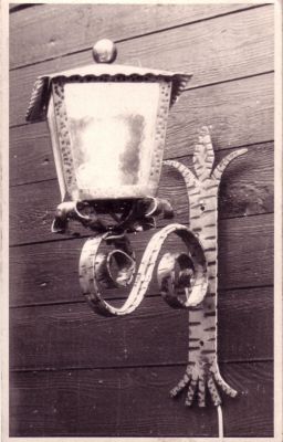 Niesing
De lantaarn die ook als voorbeeld staat op de reclamekaart
Keywords: Geinbrug;Driemond;Niesing;Lange Stammerdijk;windwijzers;buitenlantaarns