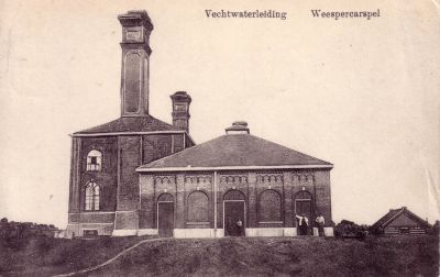 Pompstation Weesperkarspel
Zijaanzicht van het hoofdgebouw.
Keywords: pompstation Weesperkarspel;Weesperkarspel;waterleidingen